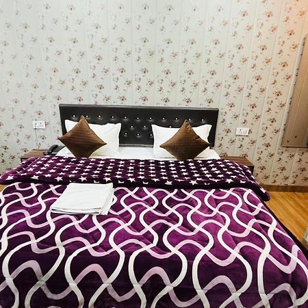 Dev Bhoomi Resort Kanatal Εξωτερικό φωτογραφία
