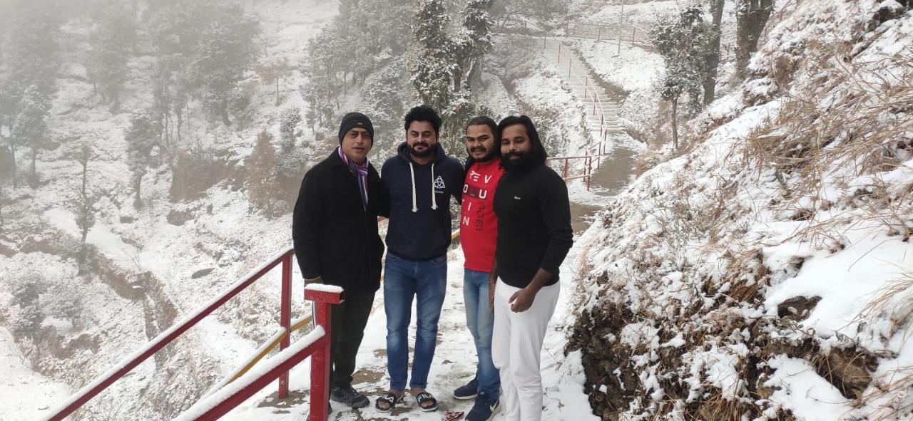 Dev Bhoomi Resort Kanatal Εξωτερικό φωτογραφία