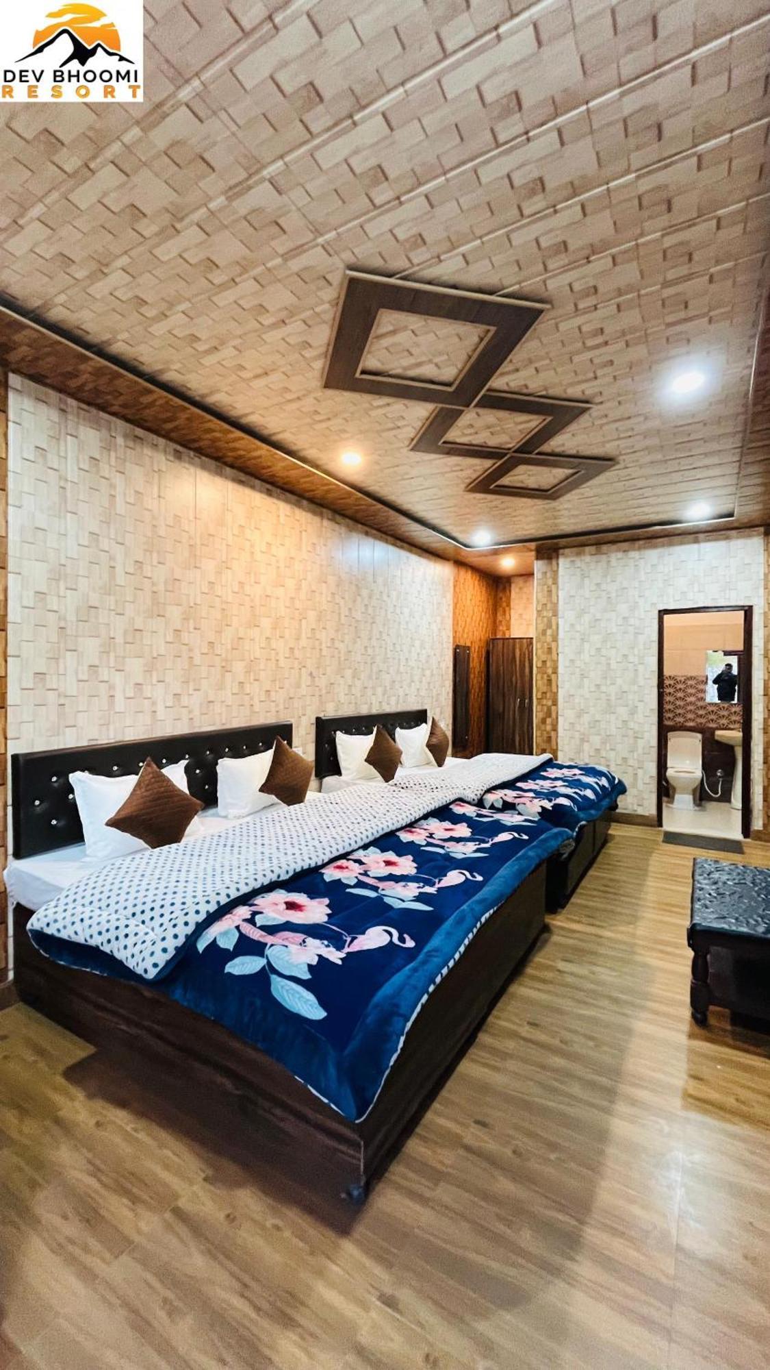 Dev Bhoomi Resort Kanatal Εξωτερικό φωτογραφία